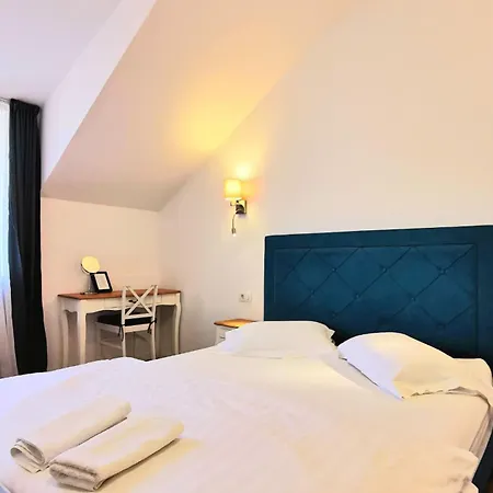 Guest house Sisqo And 3*